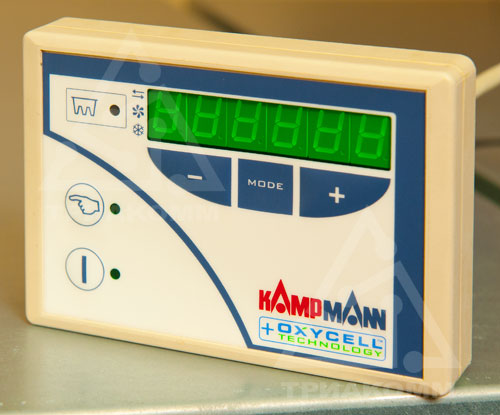 Пульт управления Kampmann Klimanaut Indoor 400 WRG имеет простой и понятный интерфейс