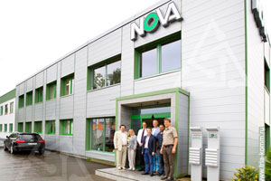 Наши специалисты — на предприятии компании NOVA в Германии