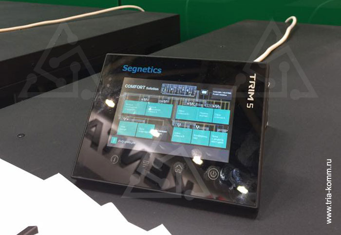 Система управления вентиляцией Segnetics на базе программируемого контроллера Trim5 с сенсорным дисплеем