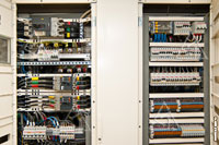Коммутационное оборудование в электрических шкафах собрано на базе комплектующих Legrand и ABB