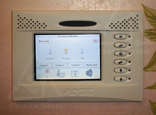 Интерфейс управления освещением на сенсорной панели AMX